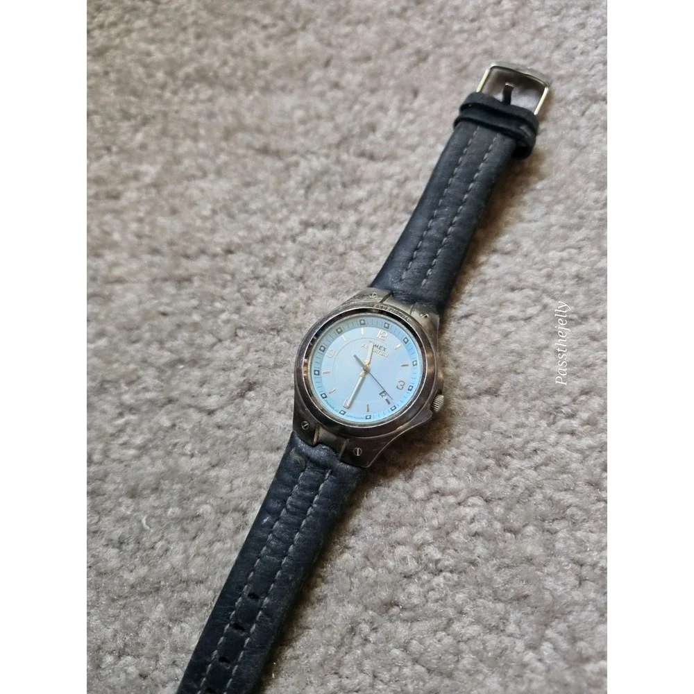 Timex Watch Mens Blue Dial Date Quartz Field Watch Black Leather Strap vtg